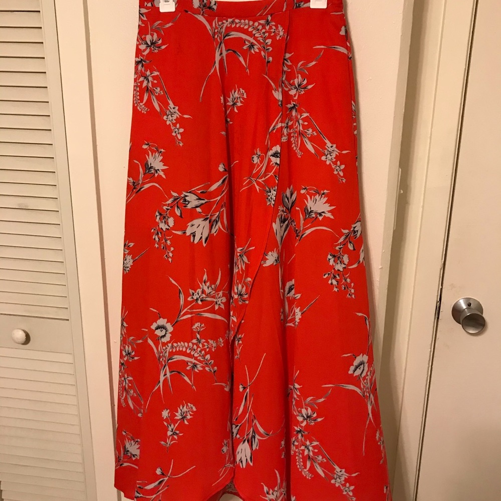 Mahina skirt
